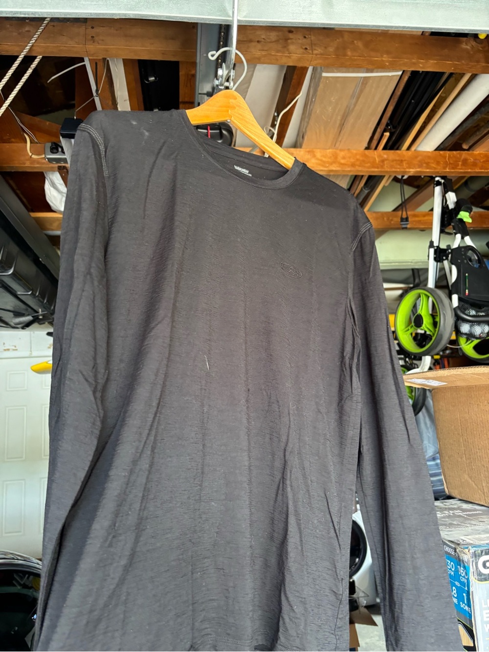 Icebreaker Black Men's Long-Sleeve Crew Top